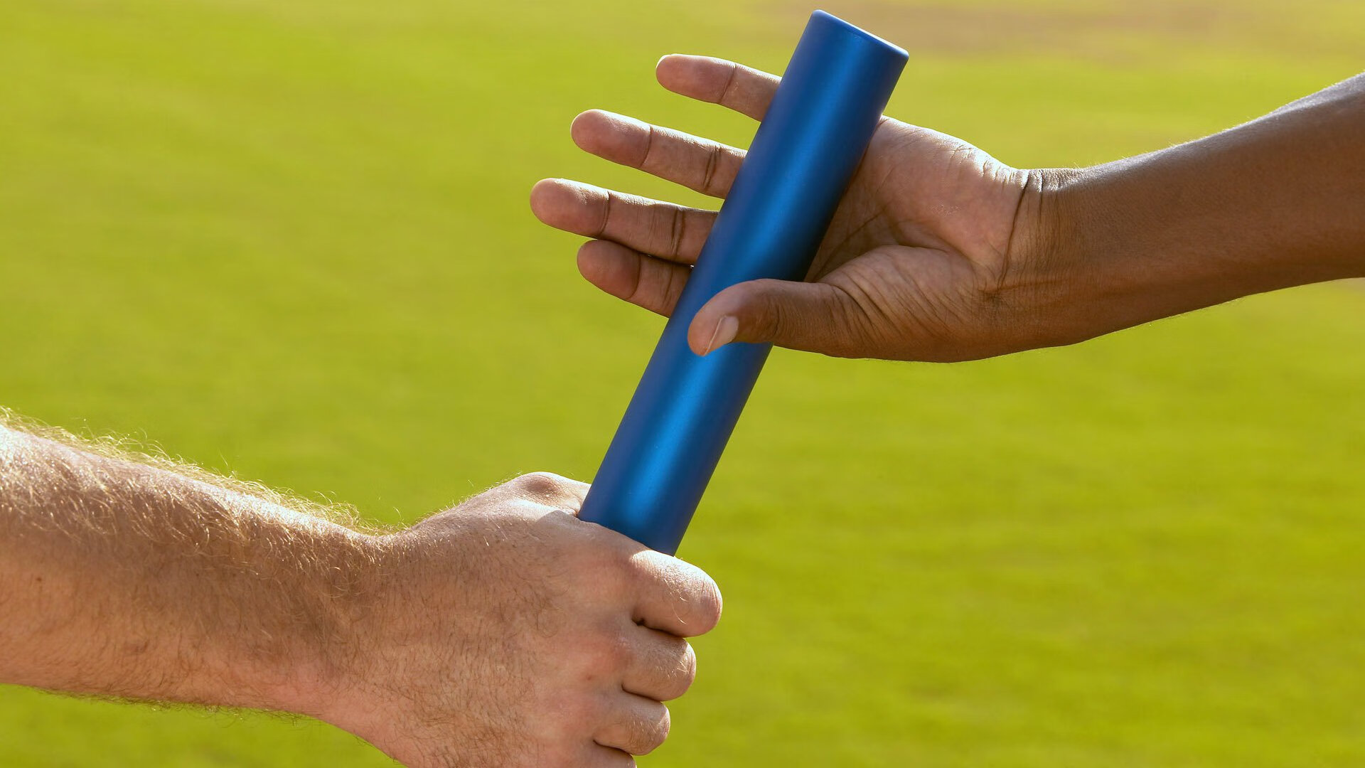 体育新闻中心发布体育视频内容多语言自动翻译系统，体育新闻视频央视网